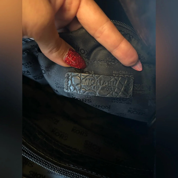 Michael Kors croc embossed Hamilton Large Satchel - Picture 8 of 10